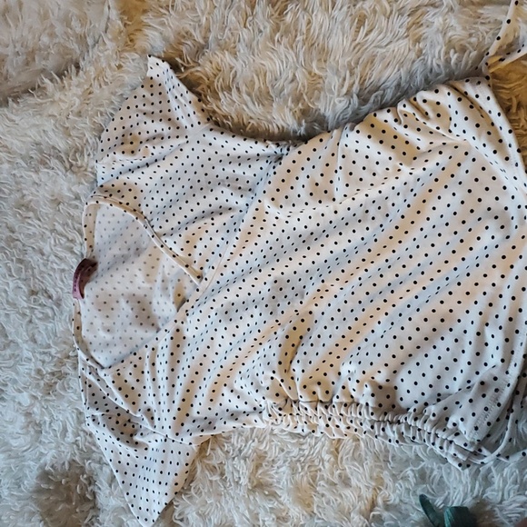 WILL DONATE Three Surplice tops Ragdoll and Ambiance - Picture 9 of 11